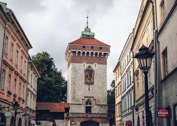 Quiet Luxury On Florianska