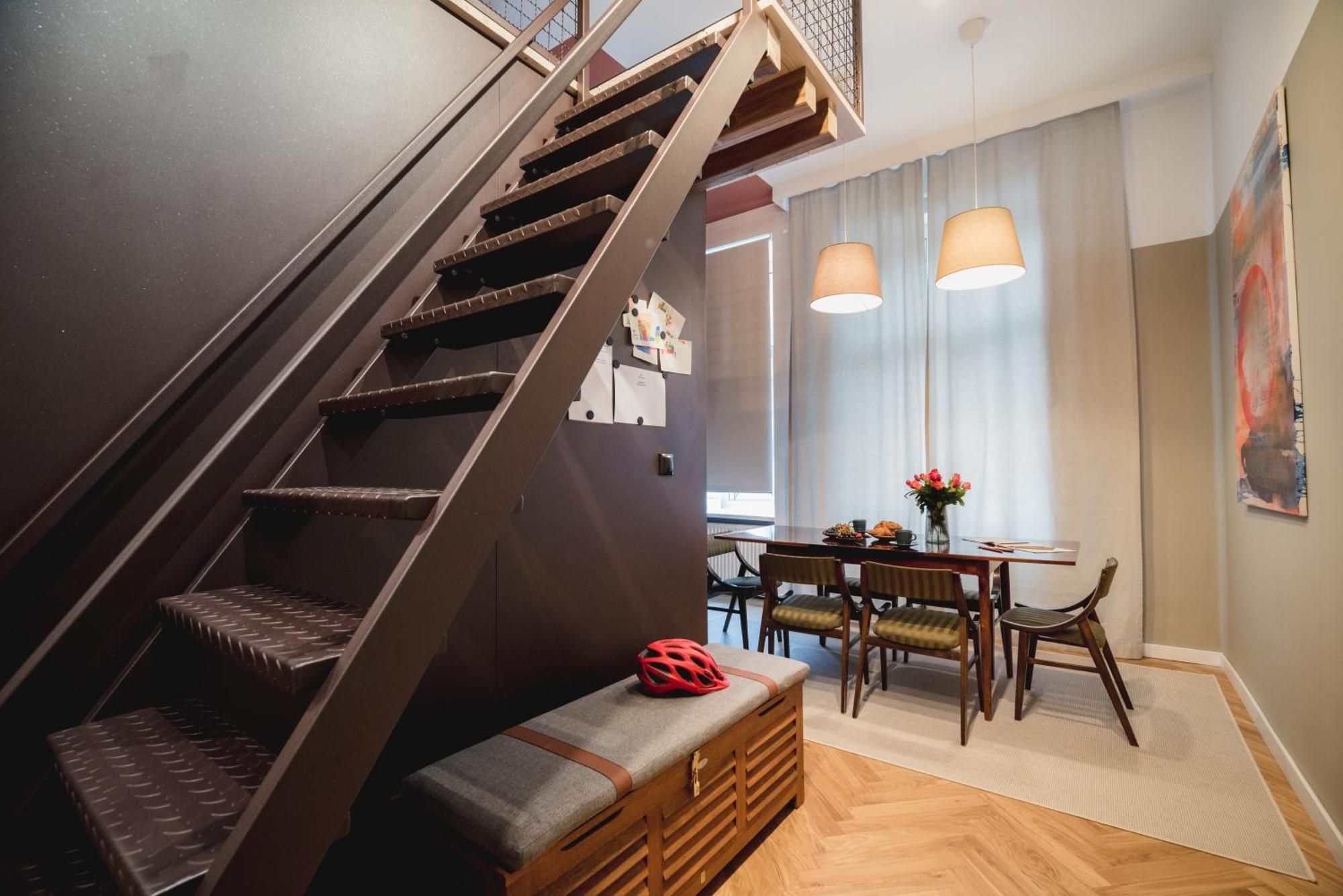 Quiet Luxury On Florianska Krakow