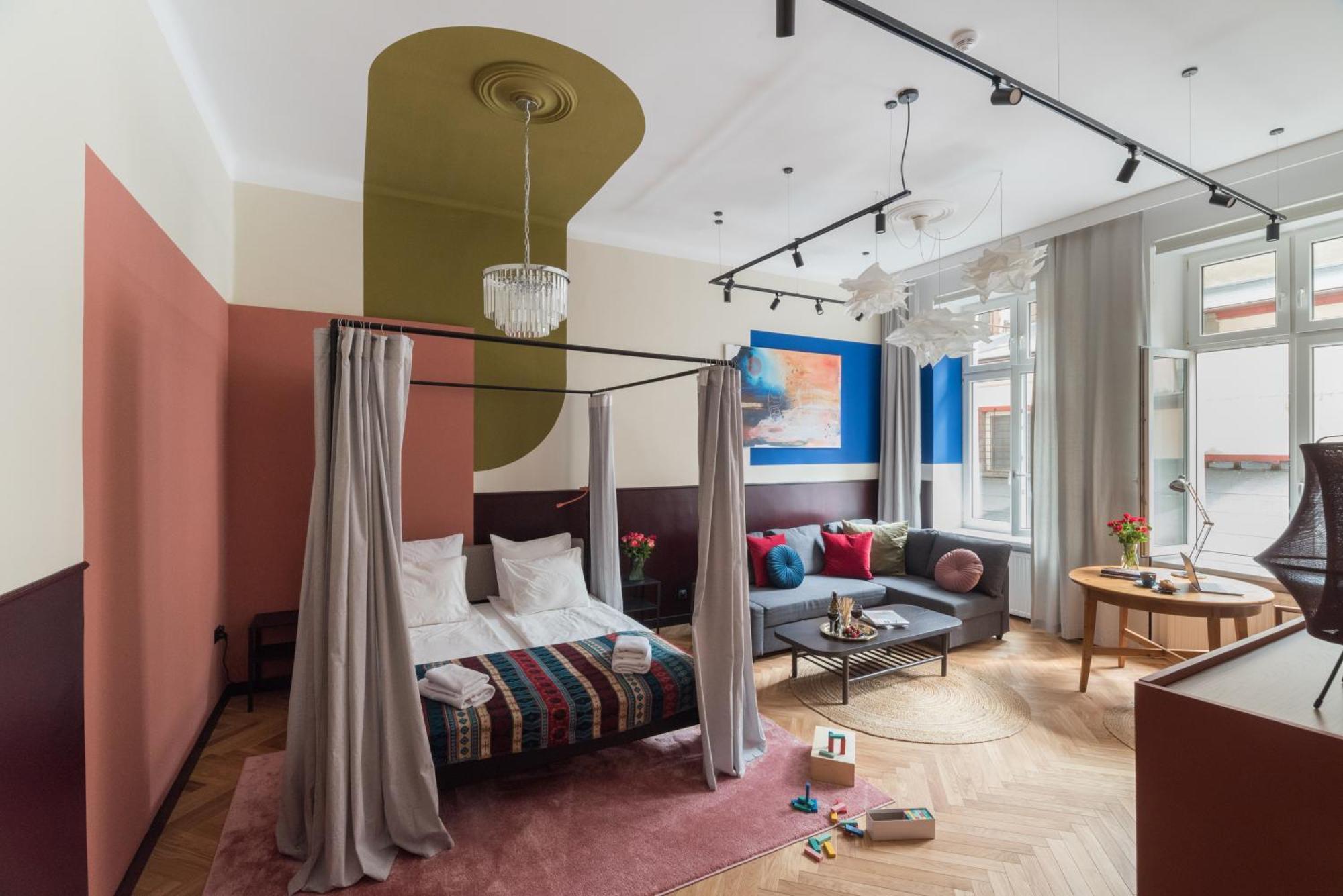 Apartment Quiet Luxury On Florianska Krakow