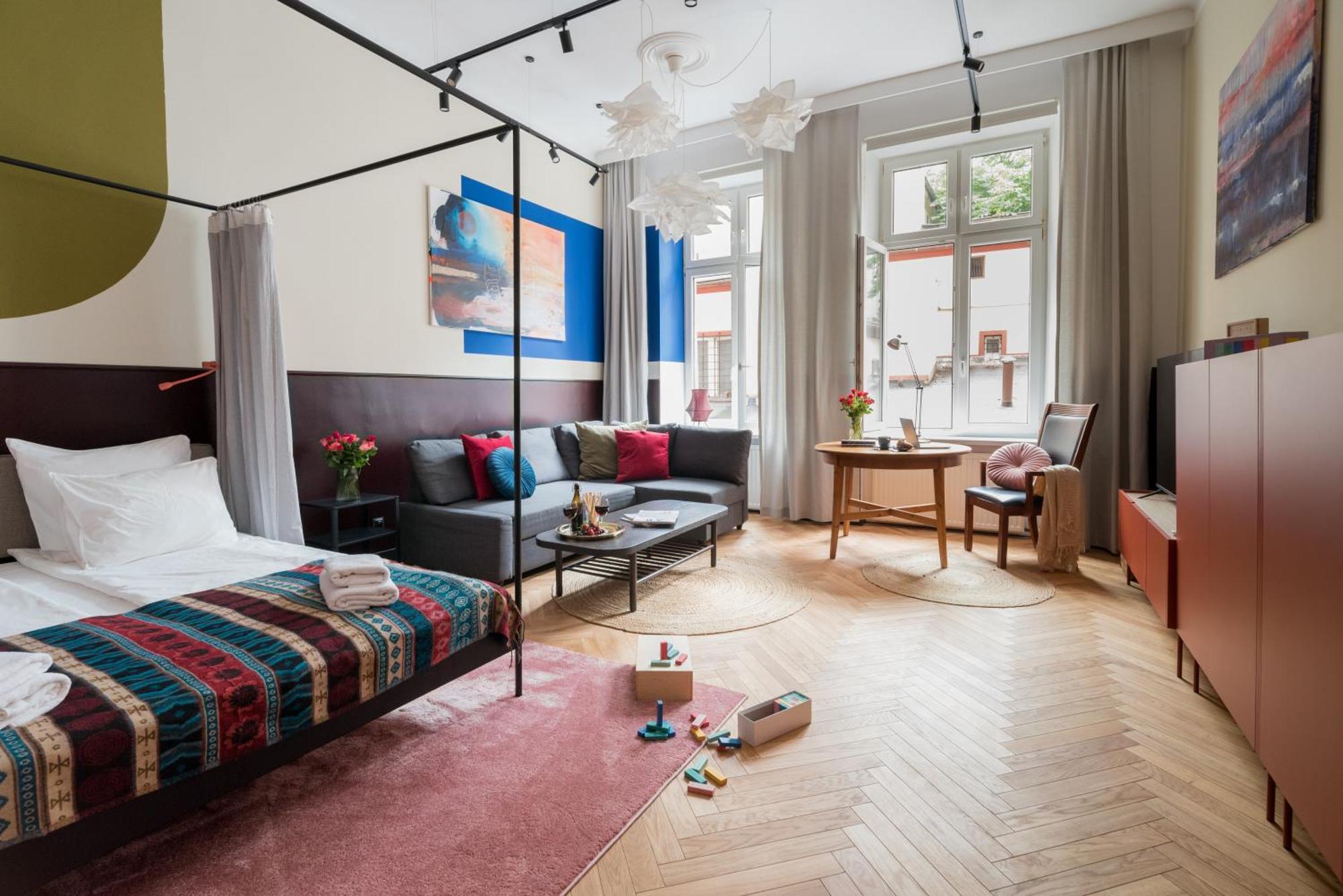 Apartment Quiet Luxury On Florianska