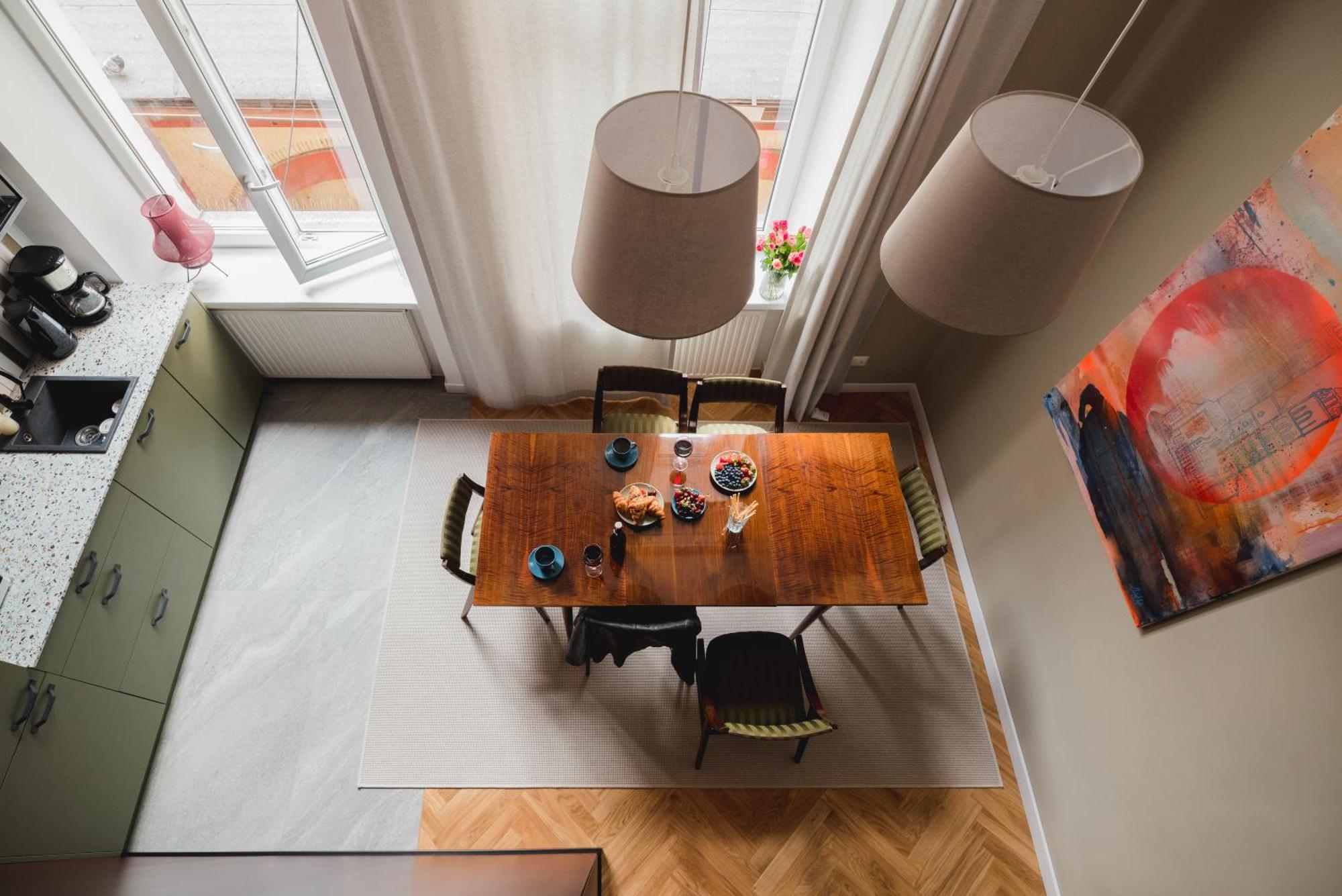 Quiet Luxury On Florianska Apartment *